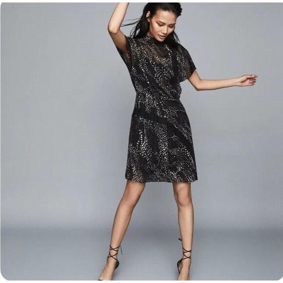 Reiss‎ Amelia Monochrome Burnout Printed Dot Mini Dress Size 6 - Picture 1 of 15